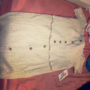 ! I’m selling blouses, 2 pieces, & much more!!!!!!